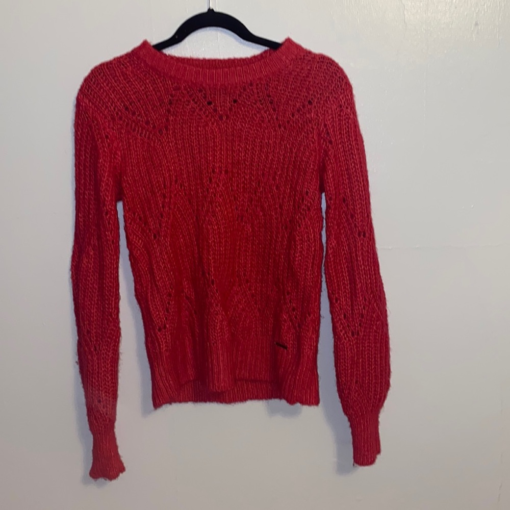 Dark Pink sweater from Abercrombie & Fitch in a size medium:))